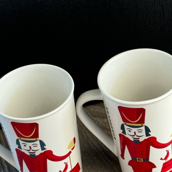 2012 Starbucks Collectors Nutcracker Mugs - Set of 2 - Picture 3 of 4